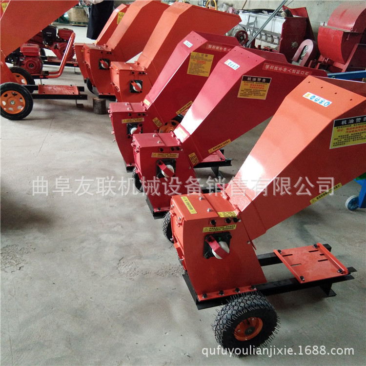 移动式树枝粉碎机  加大进料口枝条粉碎机 170汽油碎枝机价格20