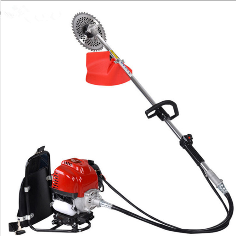 小型圆盘背负式割草机，一机多用背负式除草机，多功能打地机