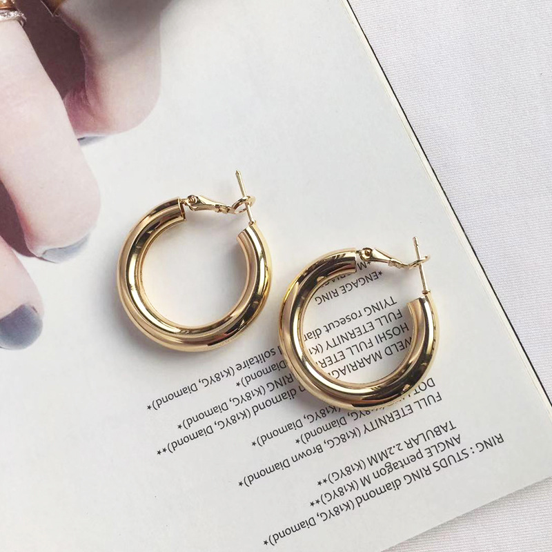 Fashion Exaggerated New Simple Circle Earrings Metal Sequin Jewelry Earrings For Women display picture 10