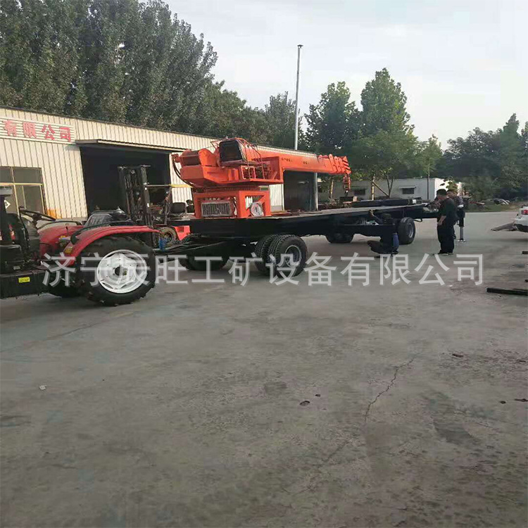 拖拉机平板吊 四不像四驱随车吊 楼板吊车起重机拖拉机吊