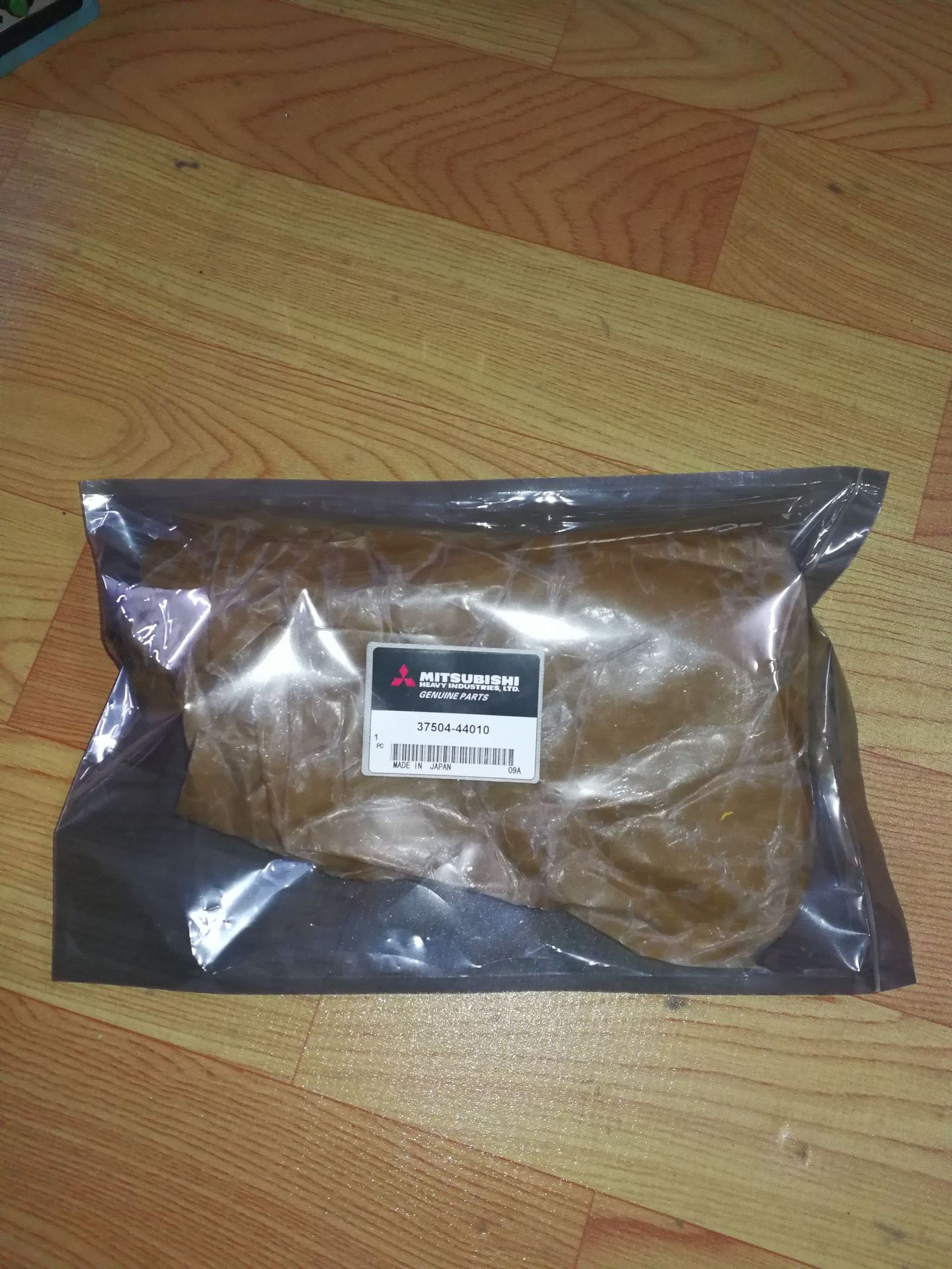 供应三菱S6R-PTA发动机摇臂轴37504-44010