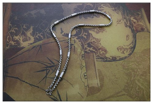 Titanium steel men's and women's necklace square pearl stainless steel Guan Gong Guanyin Buddha Thai Buddha brand pendant Buddha chain with chain single chain