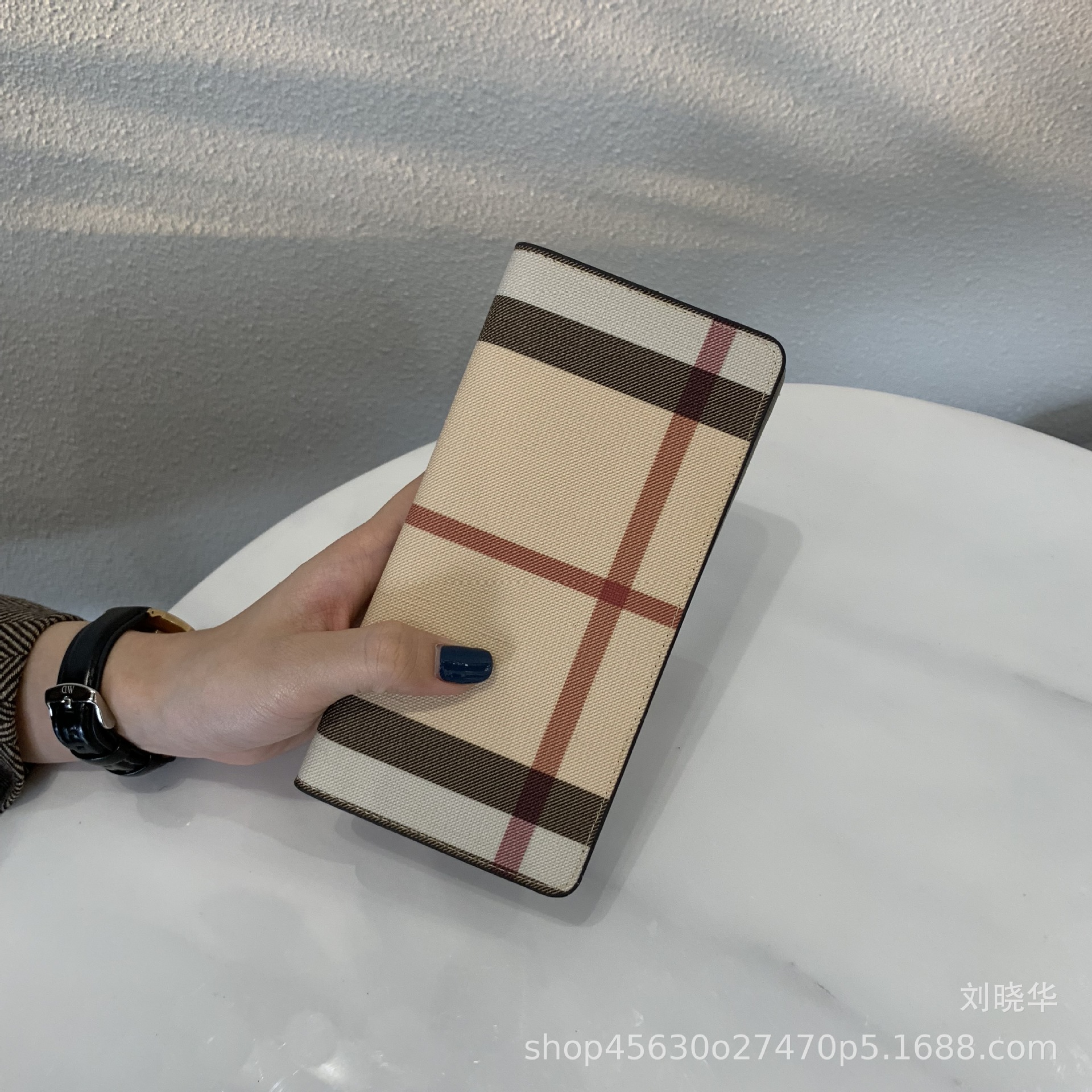 歐美簡約超薄長款錢包女真皮2018新款多功能拉鏈搭扣卡位牛皮錢夾