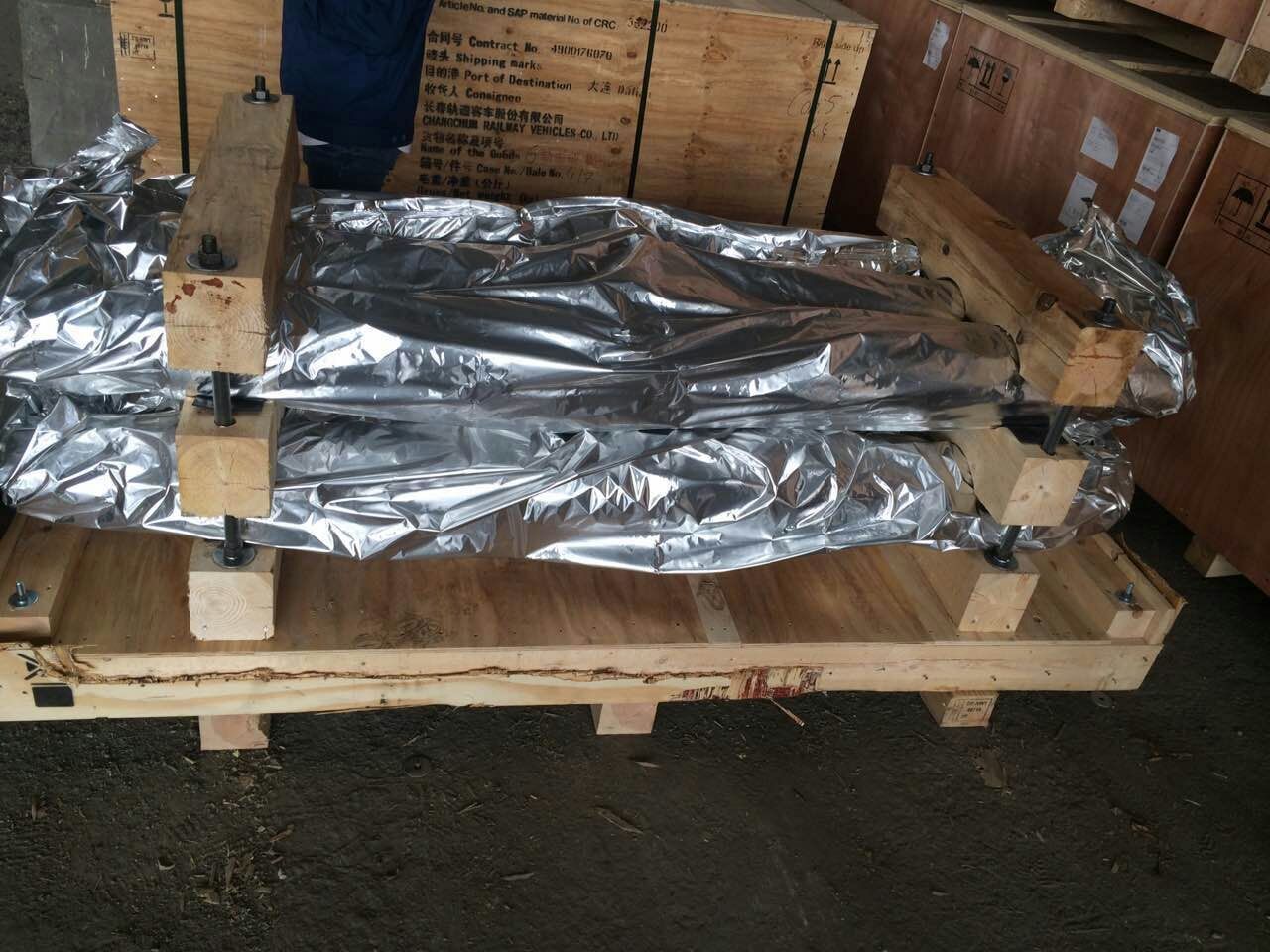 日本200公里空心车轴轮对超声波探伤机