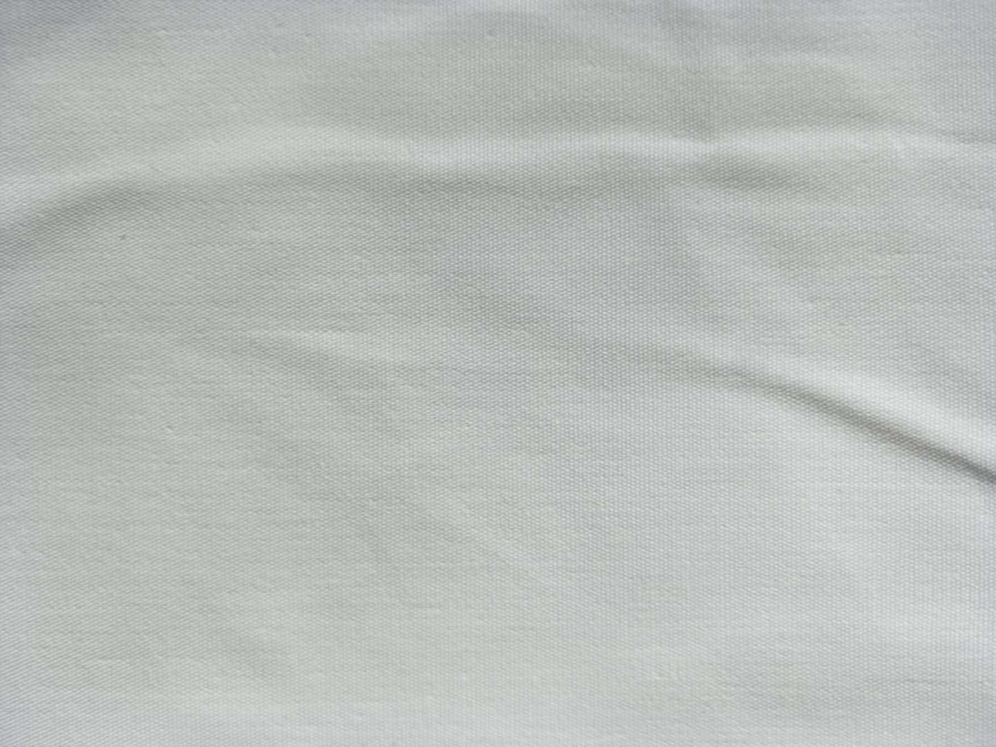 出售外贸尾货涤棉漂白纱绢 涤棉纱绢 医护面料 医护服面料