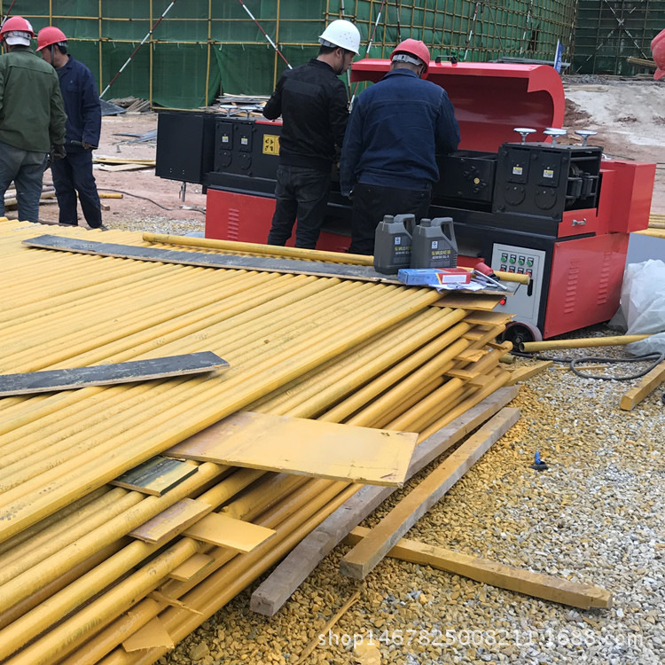 建筑钢管升级版全自动钢管调直机除锈机刷漆一体机使用方便省工