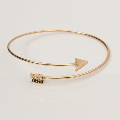 Trend fashion lady student watch Trinket Rose Gold alloy Arrow Opening Bracelet Manufactor Direct selling