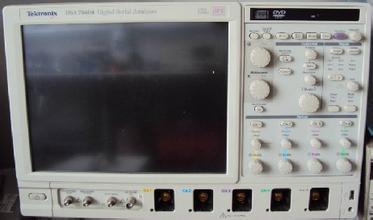 回收/维修/销售;泰克DSA70404数字示波器Tektronix DSA8200二手