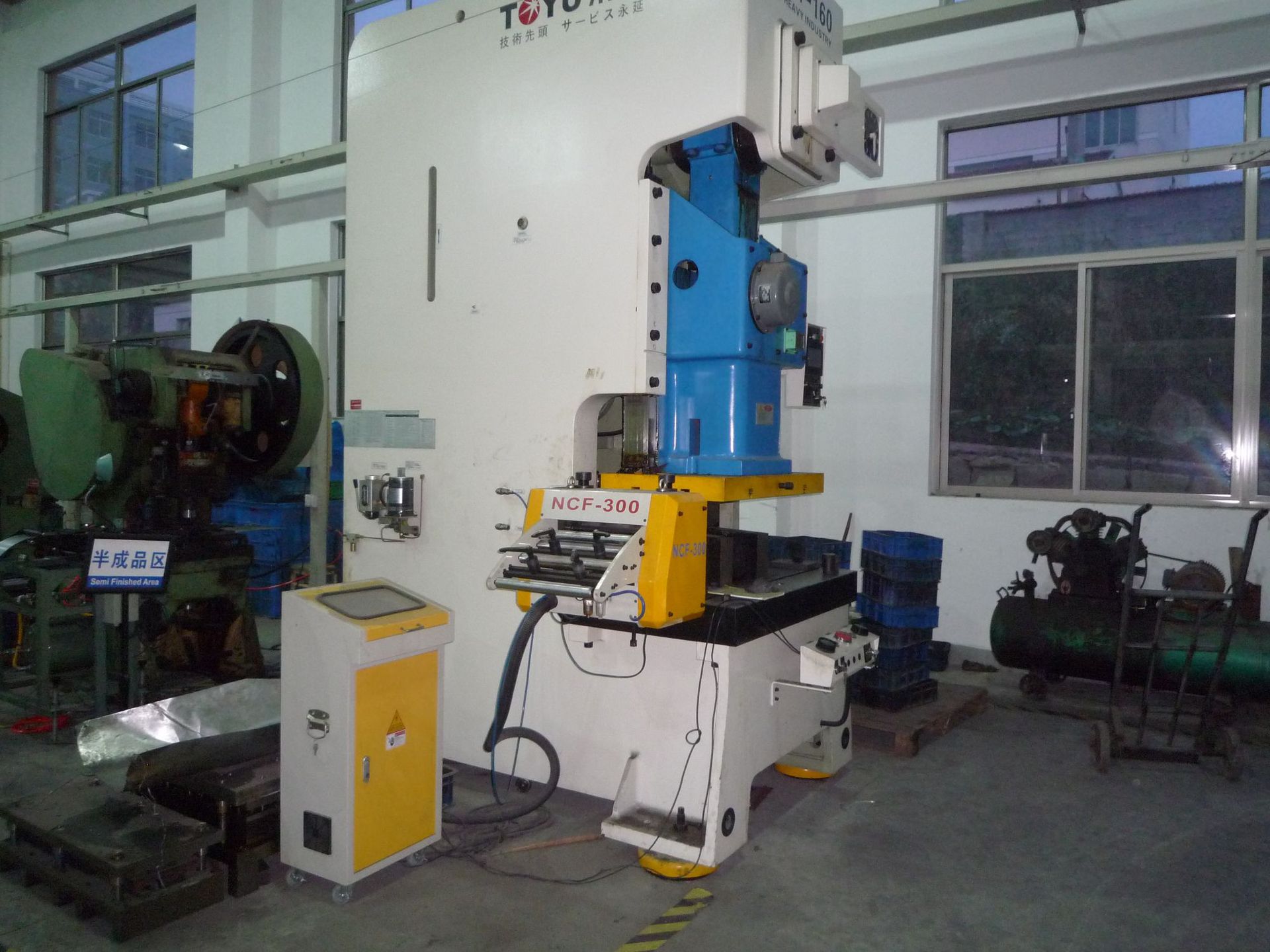 丰甲机械 数控送料机 自动送料机 冲压送料机 高速送料机 送料器