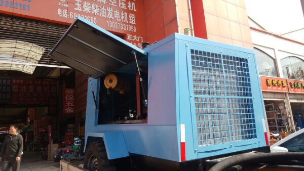 云南昆明开山LGCY-12/10柴移螺杆空压机