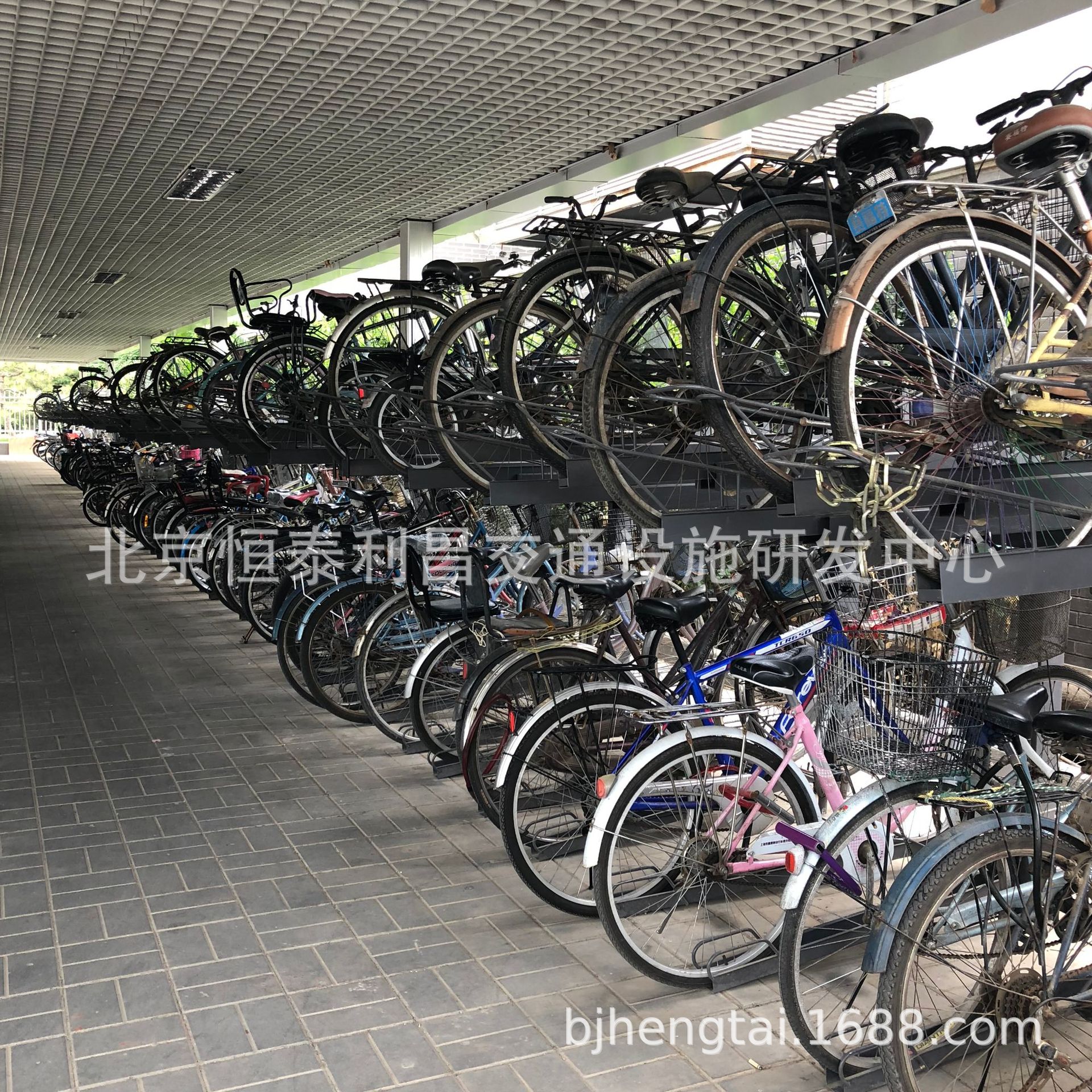 立体自行车停车架北京恒泰批  供应双层自行车架
