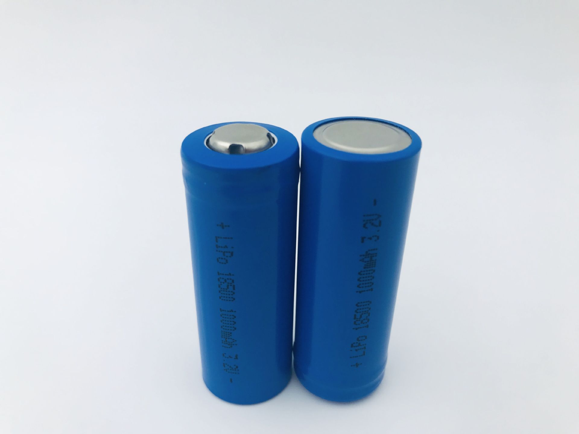 电池厂家磷酸铁锂电池组18650 1000mAh3.2V 充电电池18650锂电池