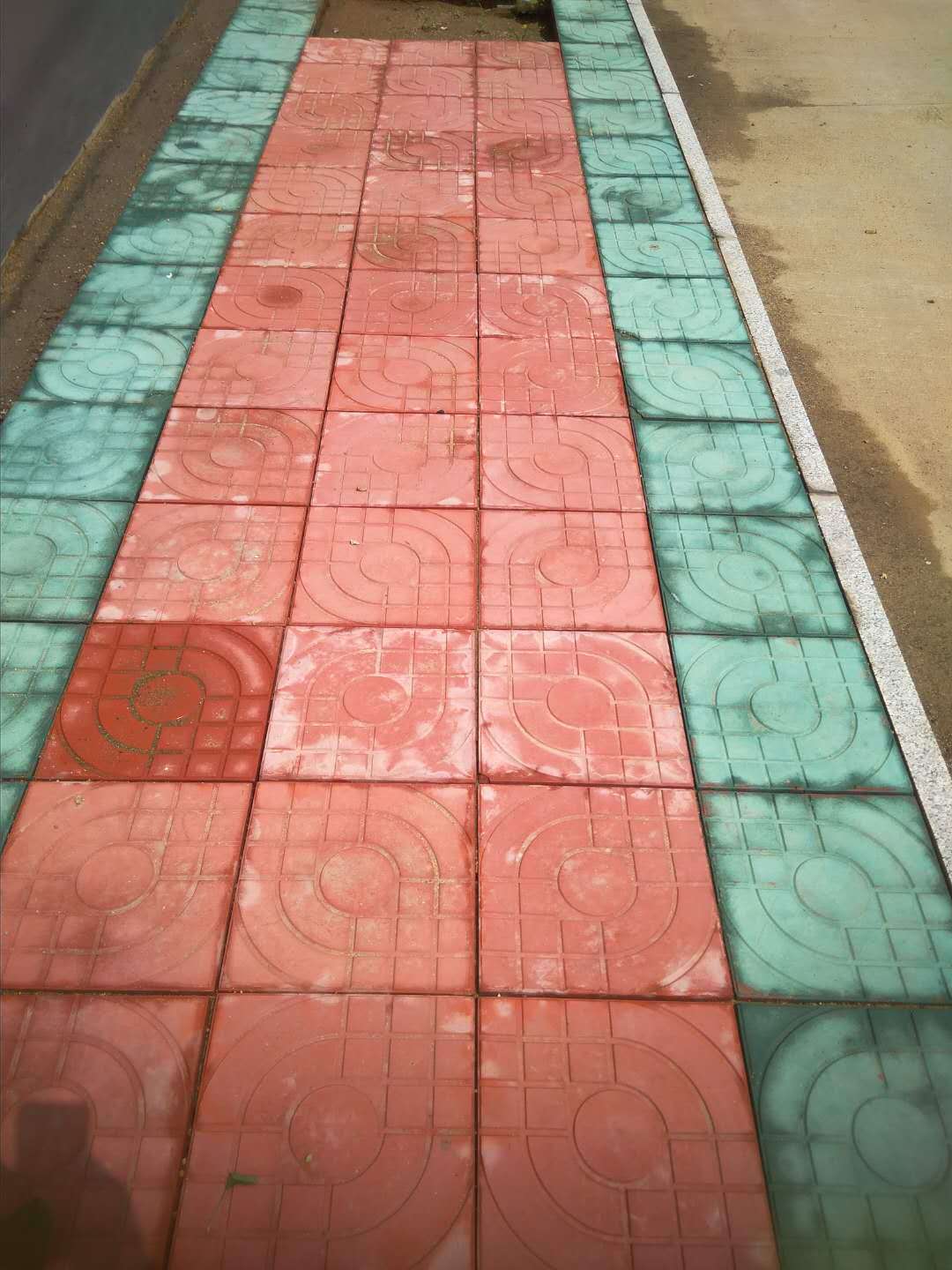 混凝土砖、植草砖、护坡透水砖价格优惠