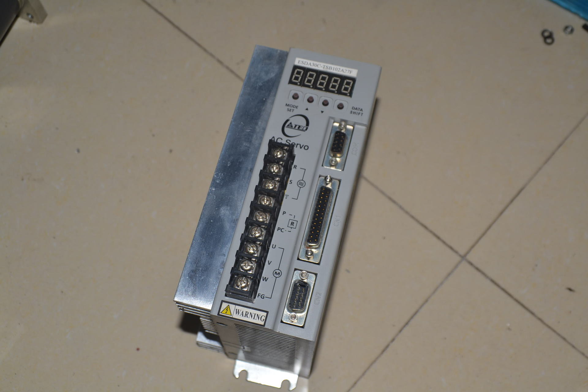 东元伺服驱动器 ESDA30C-TSB102A27T保修三个月