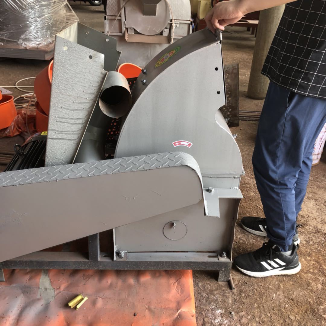 2020泡沫板泡沫箱粉碎颗粒机 EPS泡沫细碎机 立式破碎机厂家