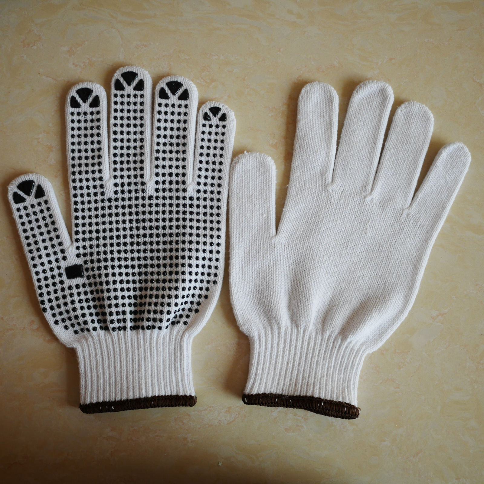 7针10针涤棉PVC点珠劳保手套 PVC点塑劳保手套 防滑不掉胶 出口