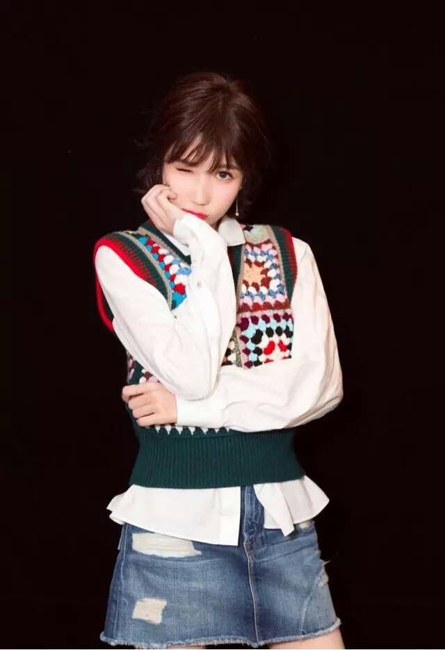 Gilet femme ATTEINDRE LES GENS en Tricot - Ref 3316203 Image 7