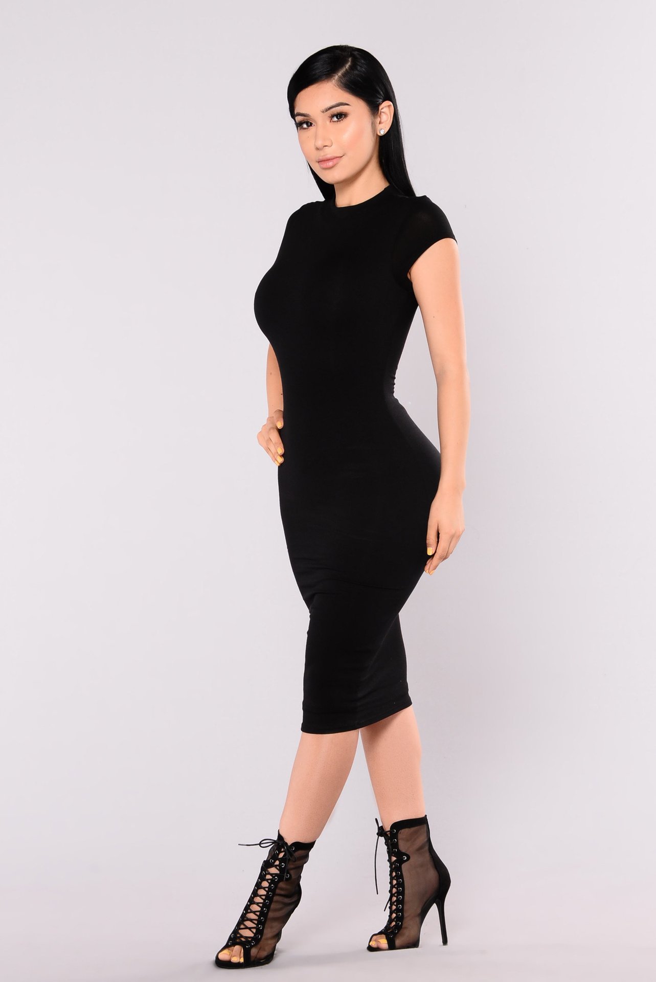 Combinaison-robe moulante à manches courtes GraceChic N339, grande taille, manches courtes, tailles S à XXXL._voghion.com