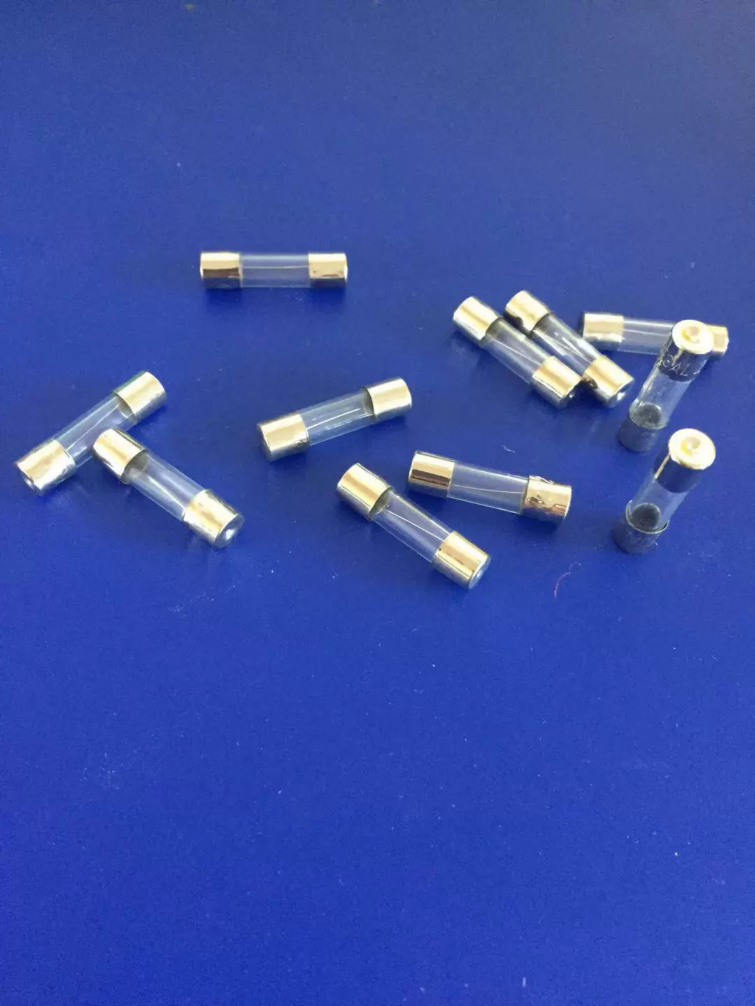 5X20保险丝 非环保 厂家直销 欢迎咨询