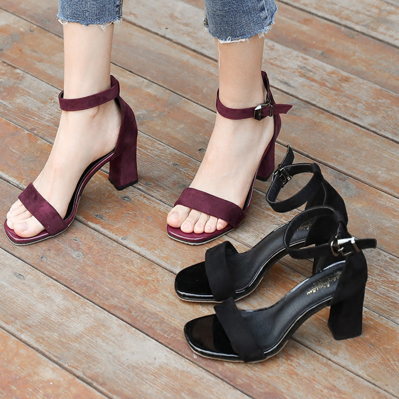 ស្បែកជើងកែង Sandals new thick with black student wild open-toed buckle strap Roman High Heels PZ549187