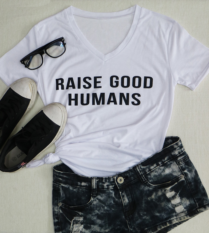 Printed T Shirt for Women Summer Style Round Neck Casual Fit Perfect for Mothers Day Wholesale Available