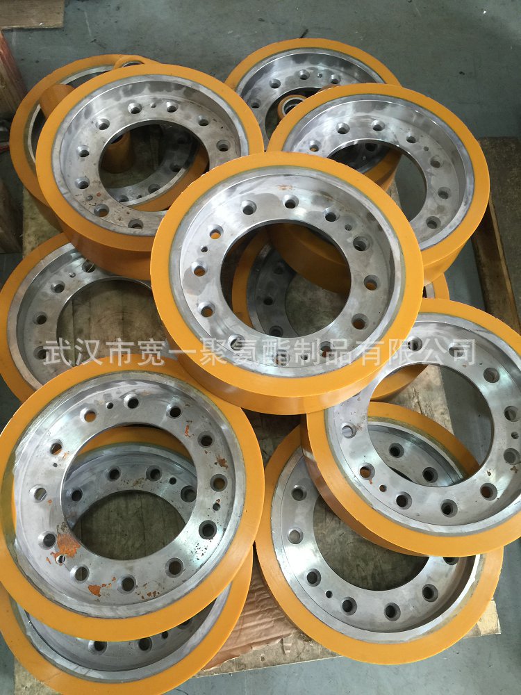 供应湖北聚氨酯包胶，武汉聚氨酯包胶厂家