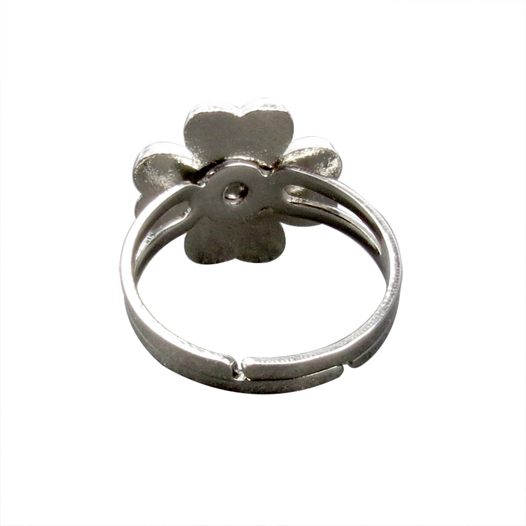 Fashion Classic Four-leaf Petals Flowers Ring display picture 10