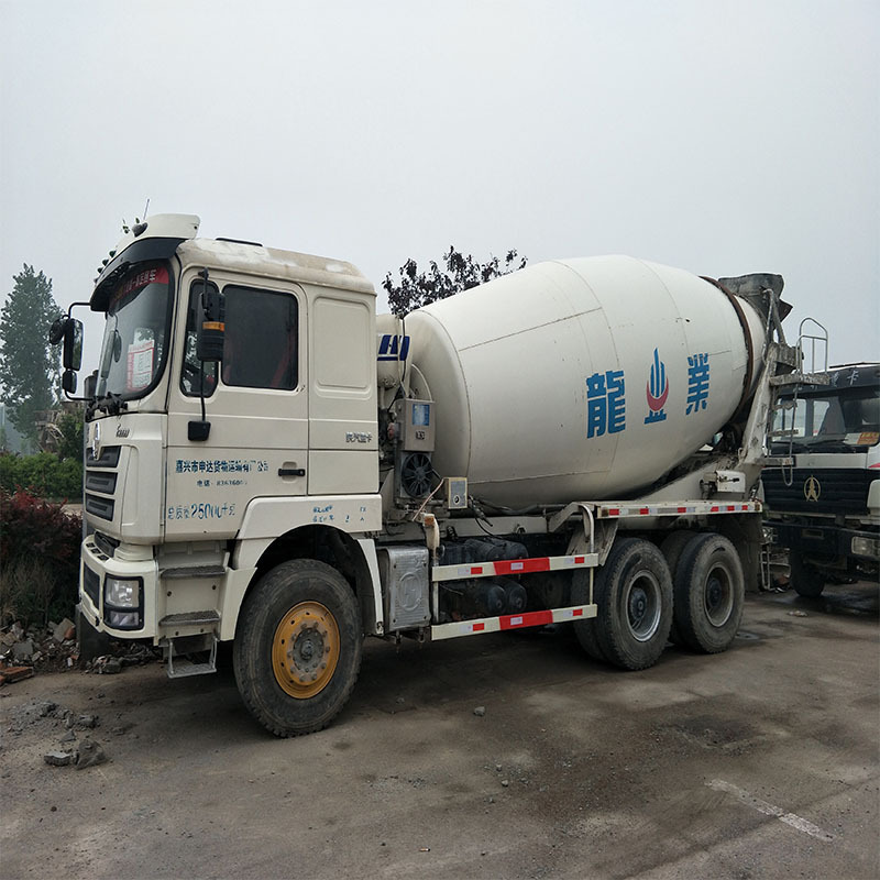 销售各种品牌二手混泥土搅拌罐车 12方混凝土搅拌车 可按揭贵阳