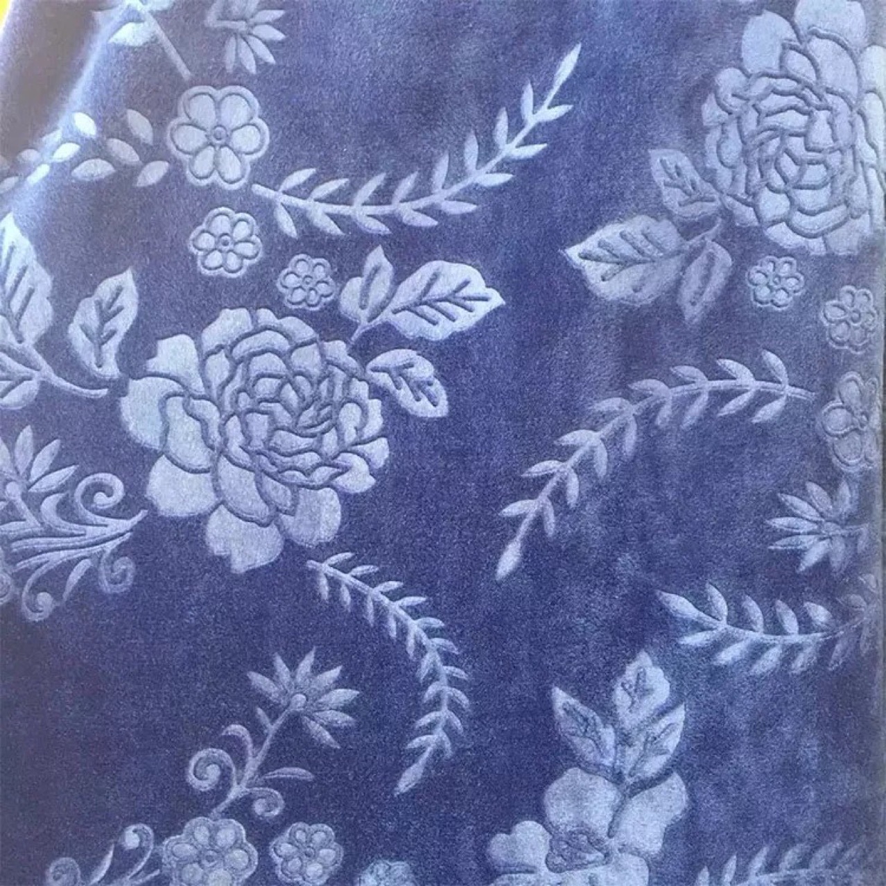 厂家直销,银狐绒3D压花,氨纶超柔,短毛绒,秋冬运动保暖套装面料