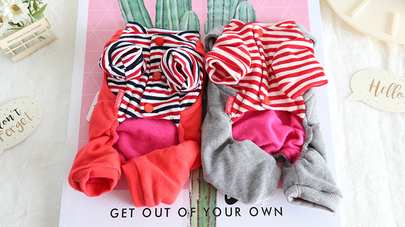 熊彩条背带四脚衣