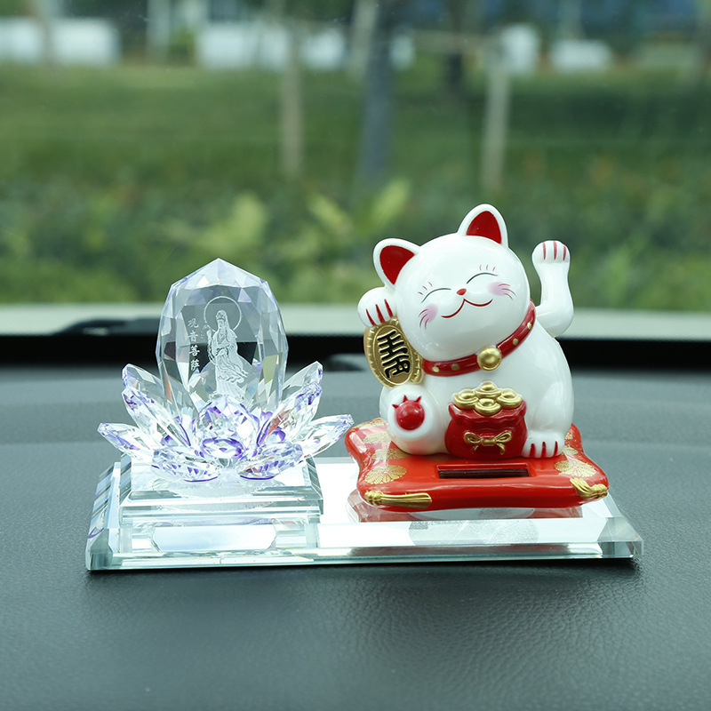 Car decoration lucky cat solar perfume Seat car supplies cute aromatherapy car accessories car interior decoration