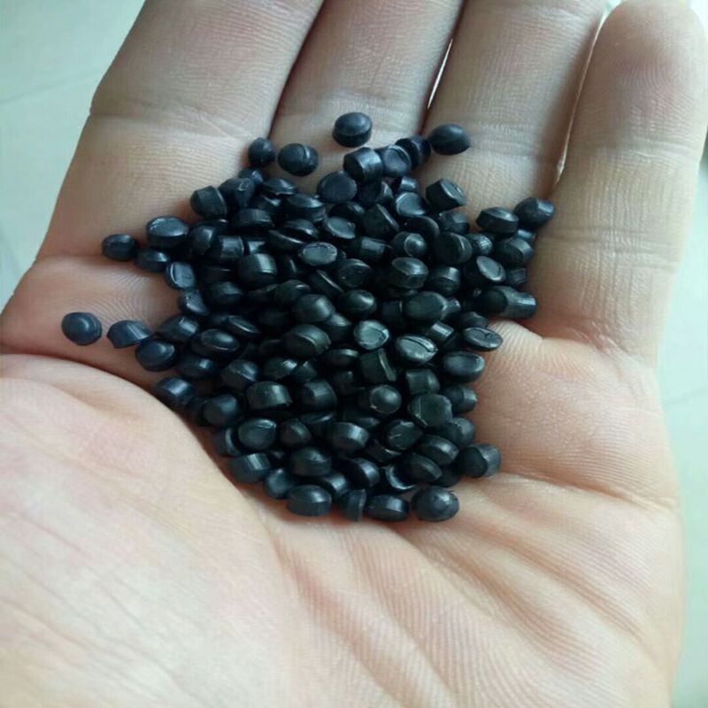 黑色PVC环保颗粒 无异味20P家电部件 注塑级PVC黑色110度硬质颗粒