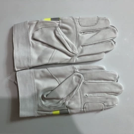 通用手套;其他救生器材;消防服