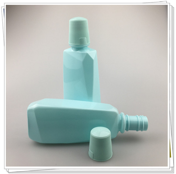 Plastic mouthwash