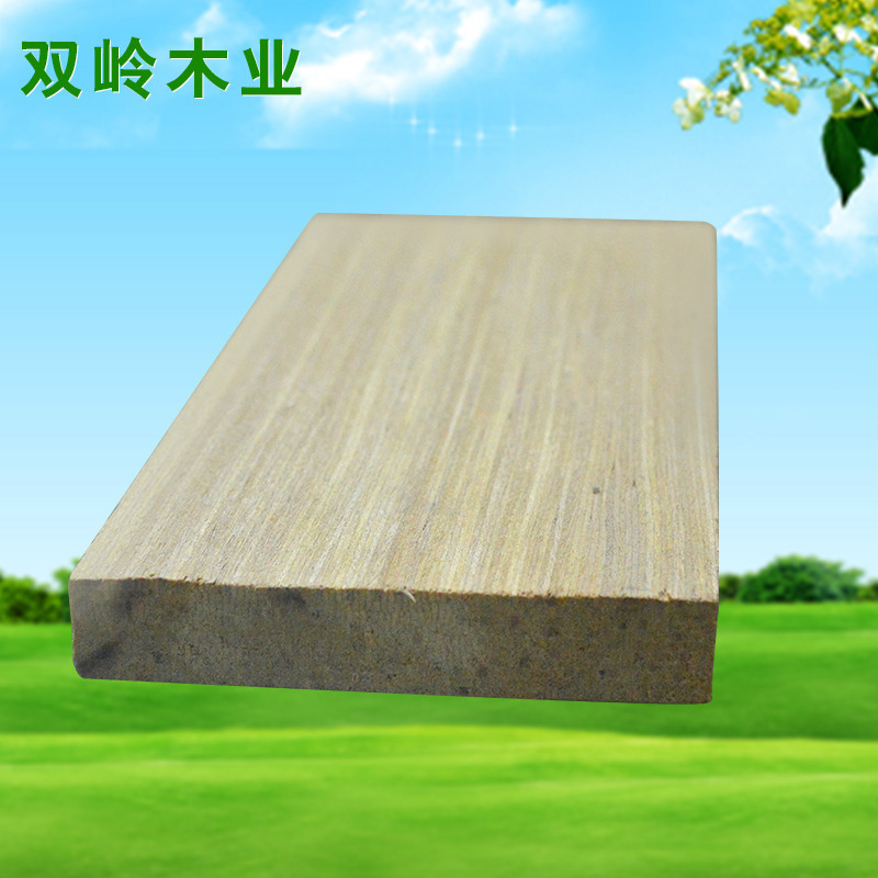 厂家定制的杉木实木板材，适用于装修和建筑使用