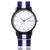 Fashionable nylon woven sports cloth men's watch, simple and elegant design