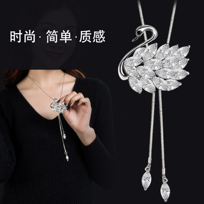 Manufactor wholesale originality Korean Edition swan Necklace fashion Crystal Pendant Best Sellers tassels sweater chain On behalf of