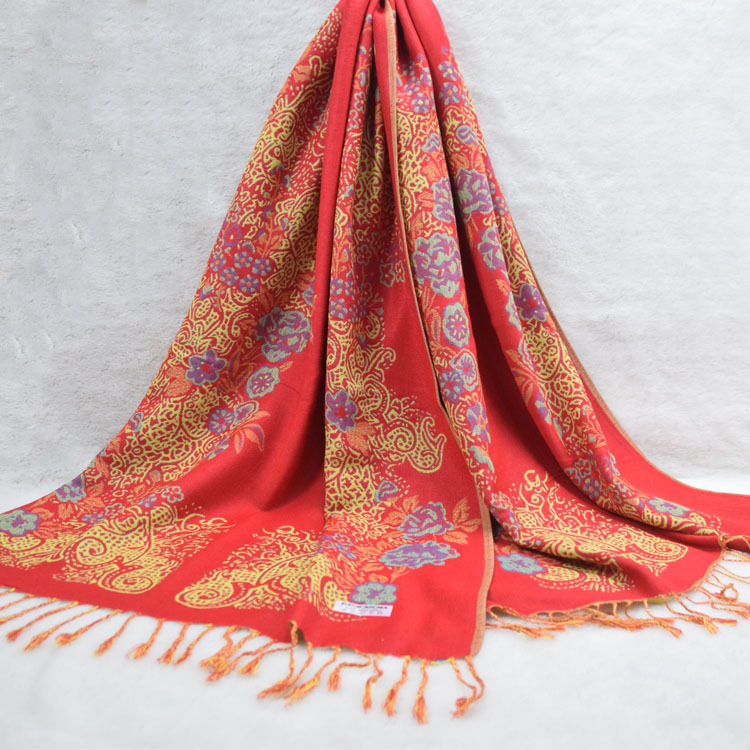 景区热销新款民族风女士秋冬季葡萄花披肩保暖遮阳披肩围巾