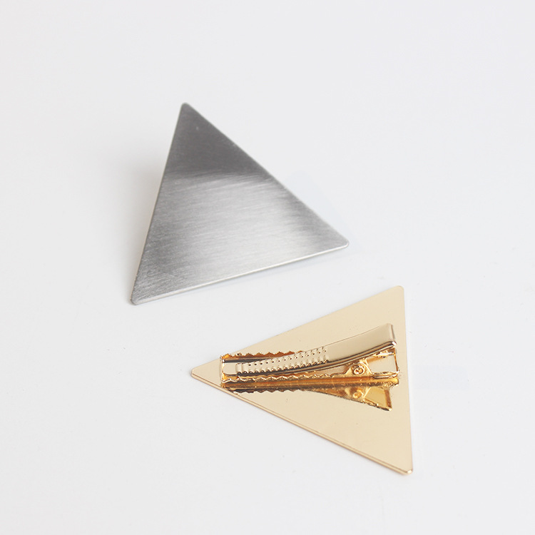 Simple Alloy Geometric Triangle Round Side Clip display picture 7