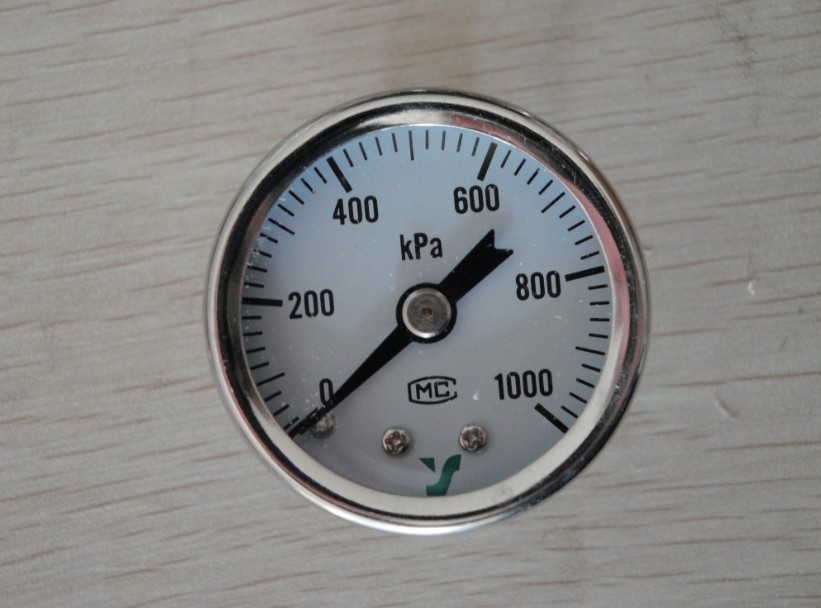 日本山武azbil1000KPA压力表全新原装进口正品8/1