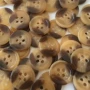 四眼复古咖啡树脂纽扣