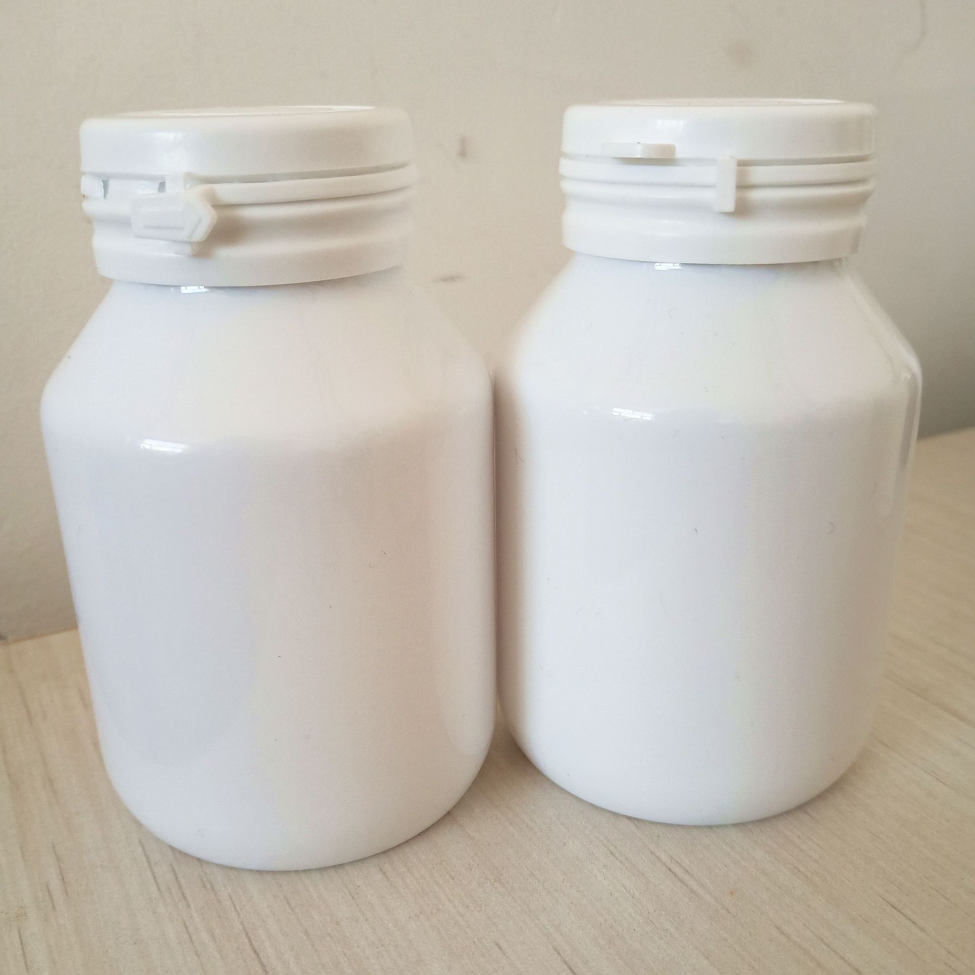 乳钙瓶 pet撕拉瓶 150cc保健品瓶子 糖果瓶 撕拉盖瓶|ru
