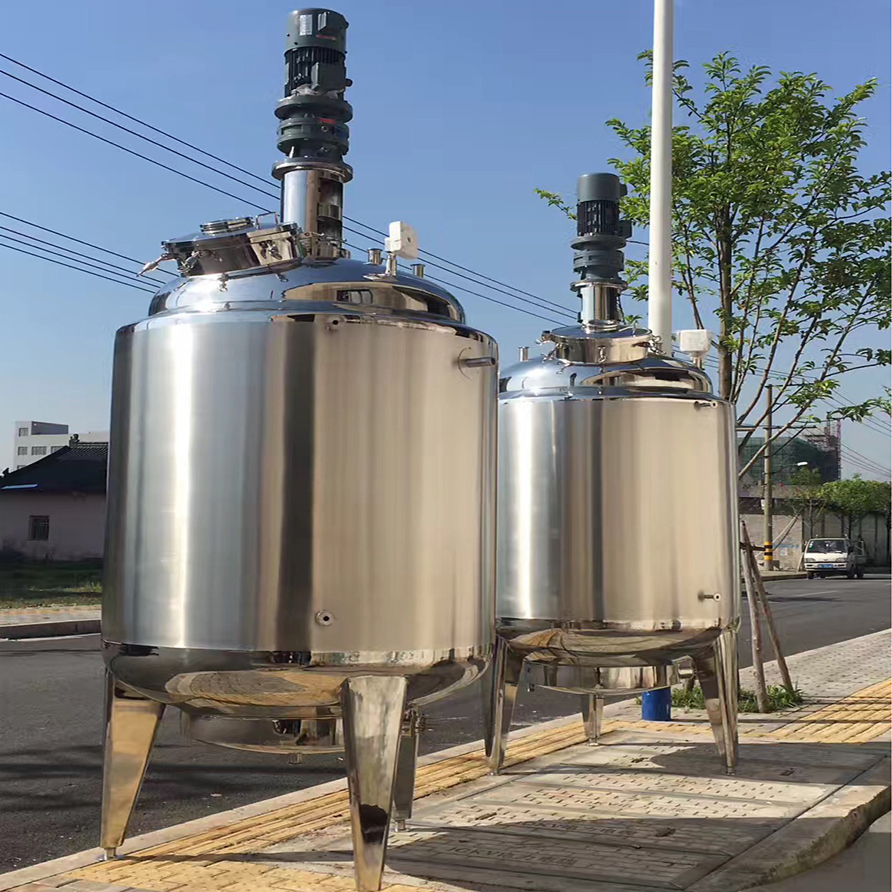 厂家批发小型不锈钢反应釜水热合成反应釜电加热高压反应釜阿里巴巴