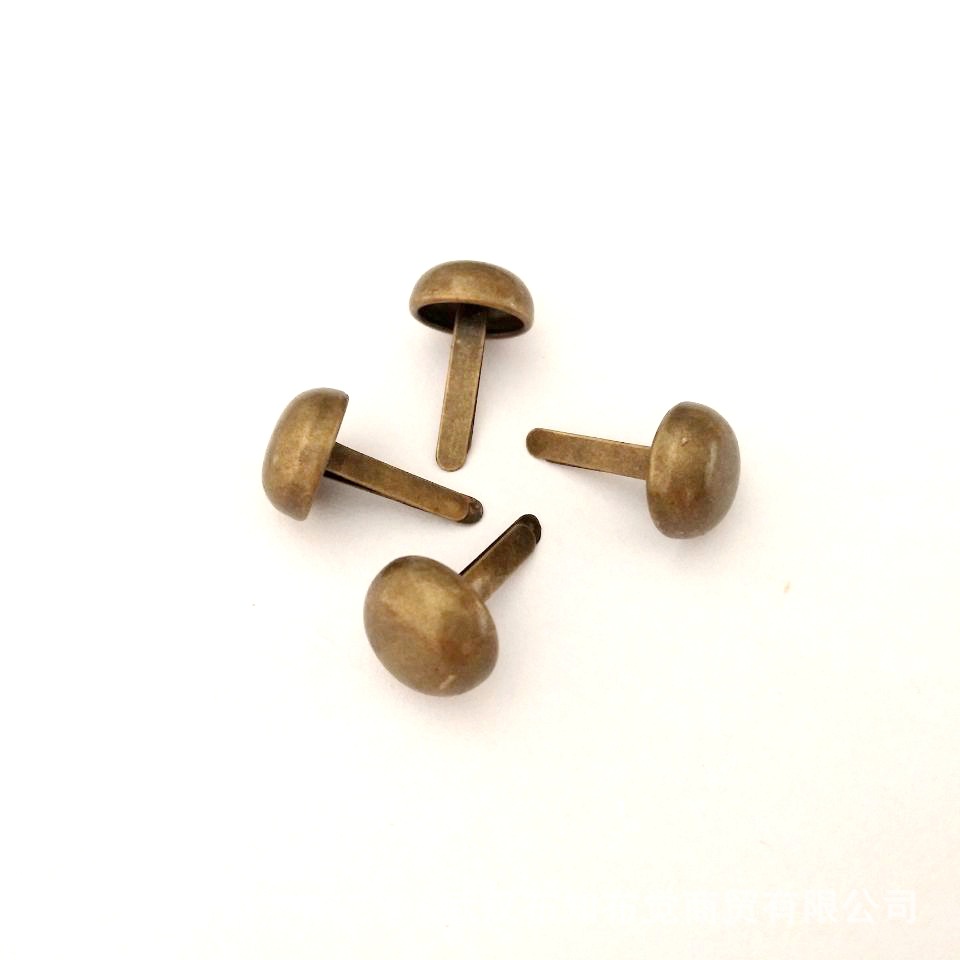 Clavo de dos pies de metal DIY accesorios de hardware de equipaje de cuero multicolor bolso opcional bolso pie clavo