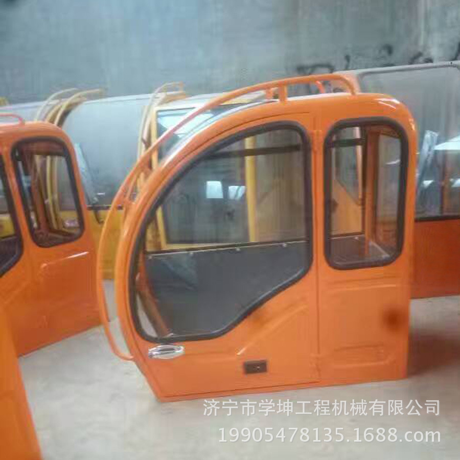 小型吊车配件 8吨吊车操作室，吊车驾驶室厂价直销
