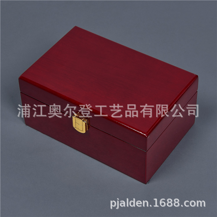 Baked lacquer essential oil wooden box crystal perfume bottle 3ml custom sea cucumber wooden box high-end watch gift box packaging box red detail image 3