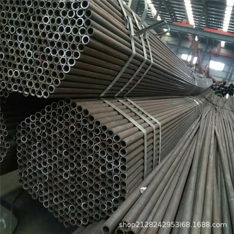 16MN钢管16MN无缝钢管 耐磨性能优16MN无缝钢管