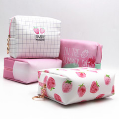 2021 Korean-style Creative Strawberry Makeup Bag, Large-Capacity Organizer, Portable Toiletry Pouch, Travel Clutch