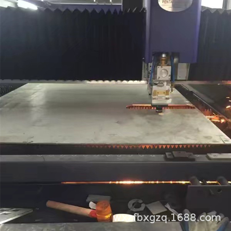 专业销售 0.7mm409不锈钢板 304不锈钢板0.6mm 不锈钢板加工