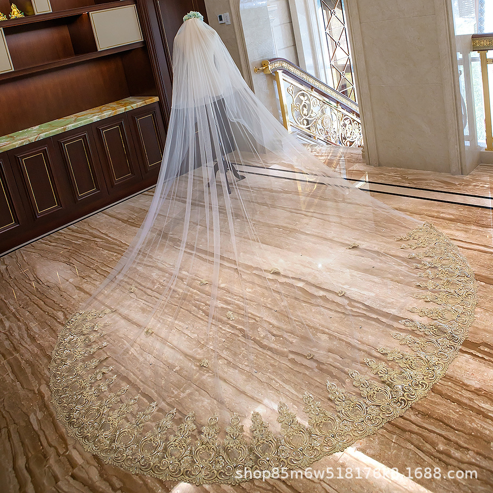 新款金色蕾丝菠萝花粘水钻超长3.5米加宽拖尾大头纱新娘结婚头纱